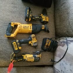 Dewalt Tool Set for Sale in Colorado Springs CO OfferUp