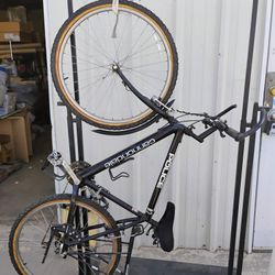 Cannondale Mountain Bike - Needs Tires And General Service.