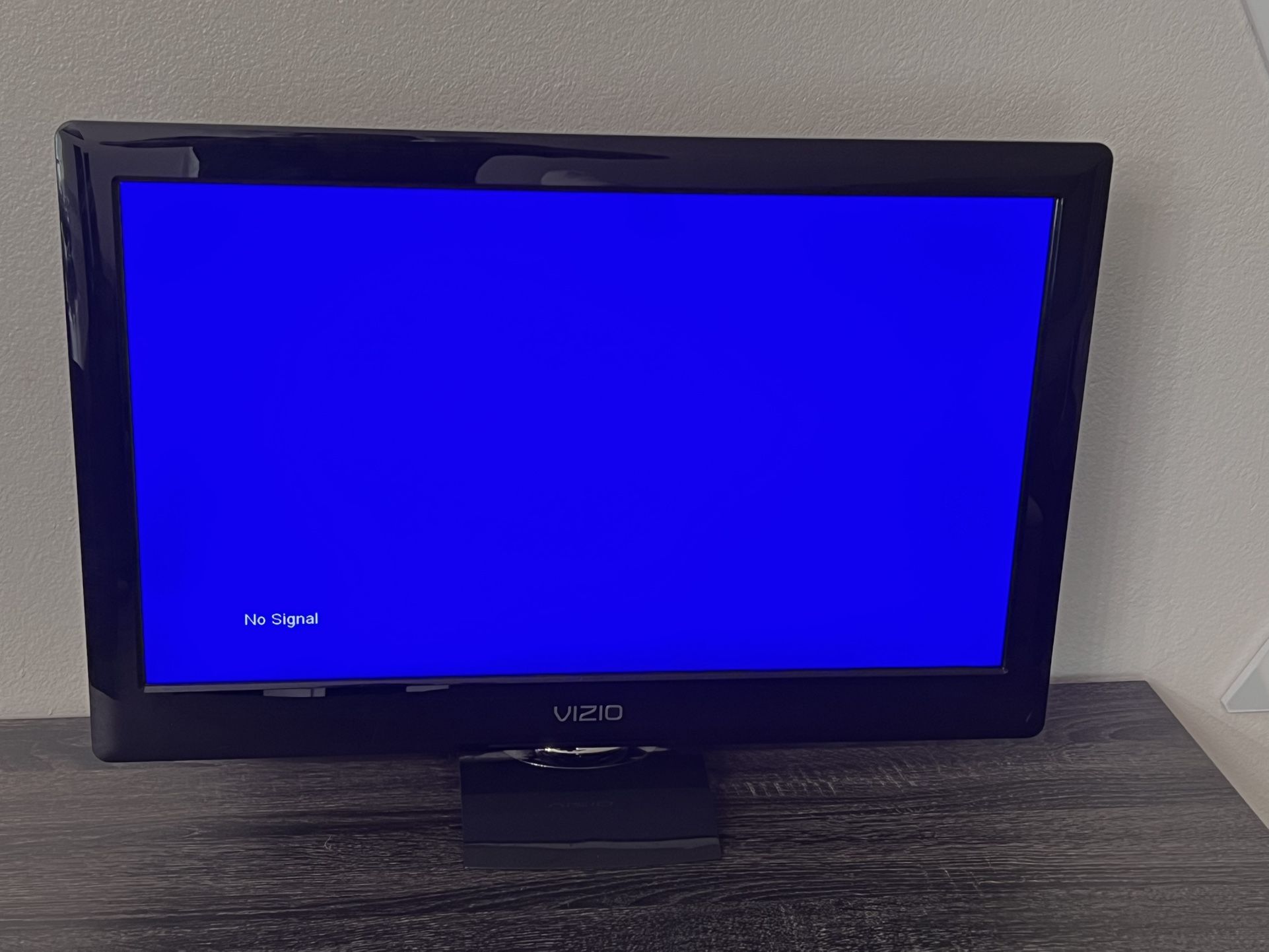 Vizio E260MV 26" 1080p LED-LCD TV