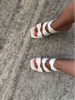 Size 8  high heel shoes