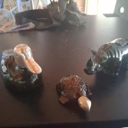 3pc Collection Of Vintage Mens Avon Colgne Decanters