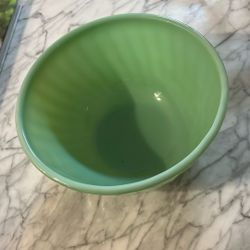 Fire king bowl green 9 inch