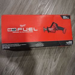 Hackzall Milwaukee m18