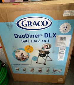 Graco DuoDiner DLX 6-in-1 High Chair - Britton: Adjustable Height, Wheels, 5-Point Harness