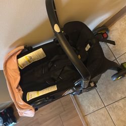 Doona stroller and car seat