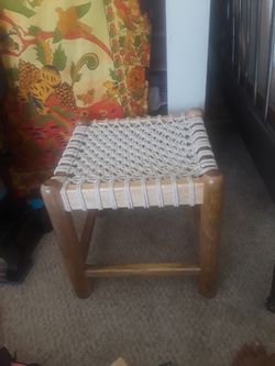 Target Opalhouse mini table