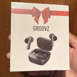 GROOVZ Earbuds, Black