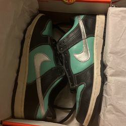 Nike SB “Tiffany” size 12