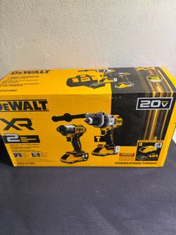 DEWALT 20V MAX Lithium-lon Cordless 2-Tool Combo Kit with (2) 4.0 Ah Batteries, Charger and Kit Bag