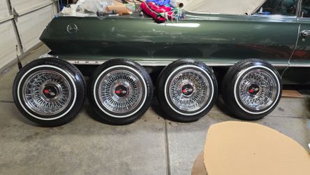 Impala wire wheels Oldschool lowrider spokes rims $ or trade Daytons wire Zenith wire tru spokes Starwire Classics McLean wire Roadster wire Roadstar 