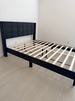 Queen size bed frame new