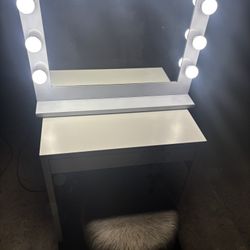 Makeup Vanity Desk And Mirror