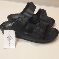 Brand New Foot Wear Size 8 In Weeki Wachee Spring Hill