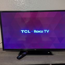 32" TCL Roku TV