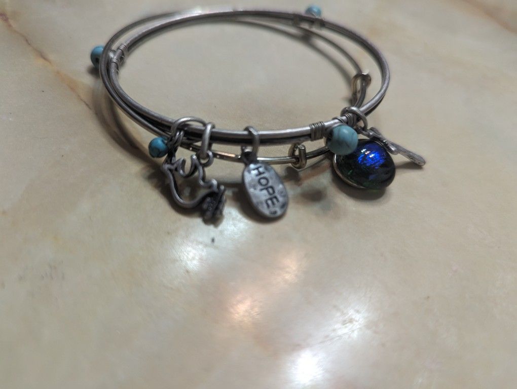 Cross, Dove And Hope Bracelet 