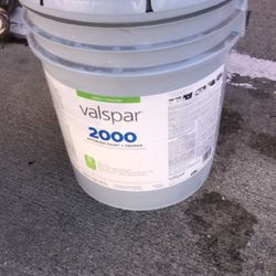 Valspar 2000 Paint And Primer 