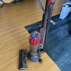 Dyson ball Animal Edition Vacuum