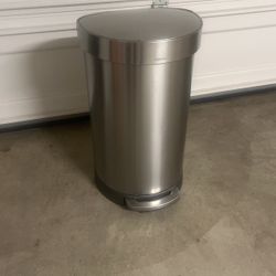 Simple Human Kitchen Trash Can 
