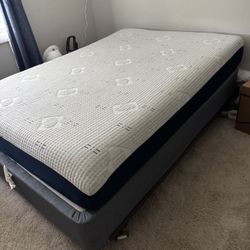 Bed And Mattress 