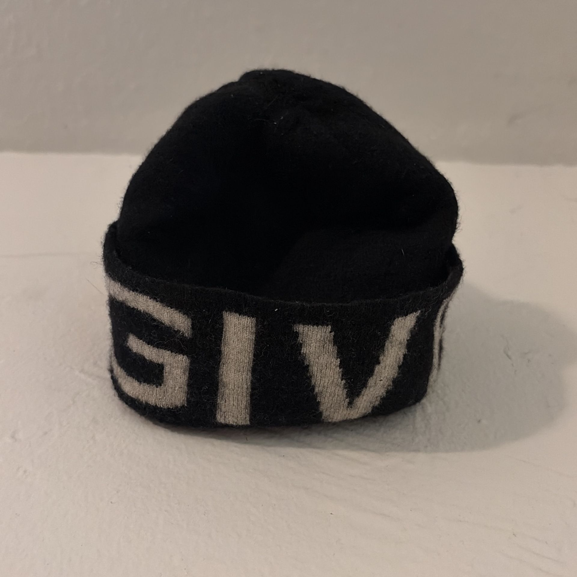 GIVENCHY BEANIE