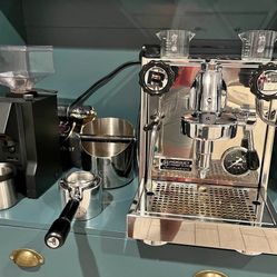 Rocket Espresso Appartamanto
Espresso Machine 