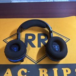 Turtle Beach Stealth 600 Black and Blue Headband Headsets for Multi-Platform
