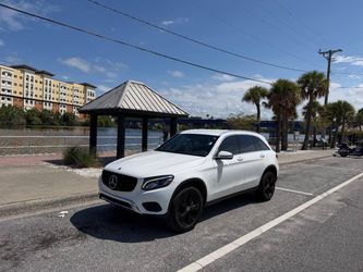 2018 Mercedes-Benz GLC 300