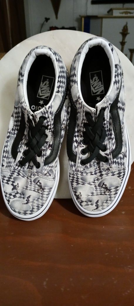 Vans kids Molo size 3.0