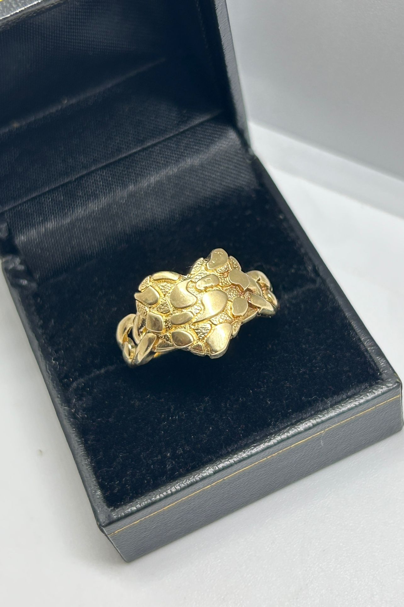 Ladies 14k Gold Nugget Heart Ring 