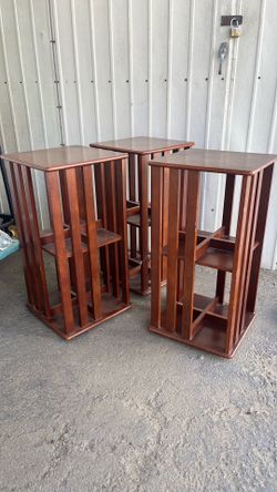 Book shelves/ rotating
