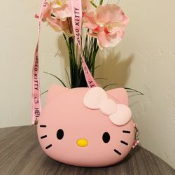 Hello Kitty Crossbody Bag