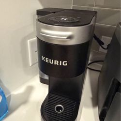 Keurig-K Supreme Single Serve K-cup Pod Coffee Maker 