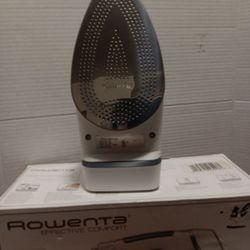New ROWENTA 1500 W STAINLESS COMMERCIAL SELF WINDING CORD STEAM IRON $45 FIRM 
