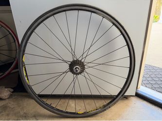 Mavic Cosmos 700c Road Bike Wheelset (Shimano 10-Speed)