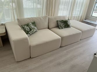 Diorama 10' 5" Sectional Sofa