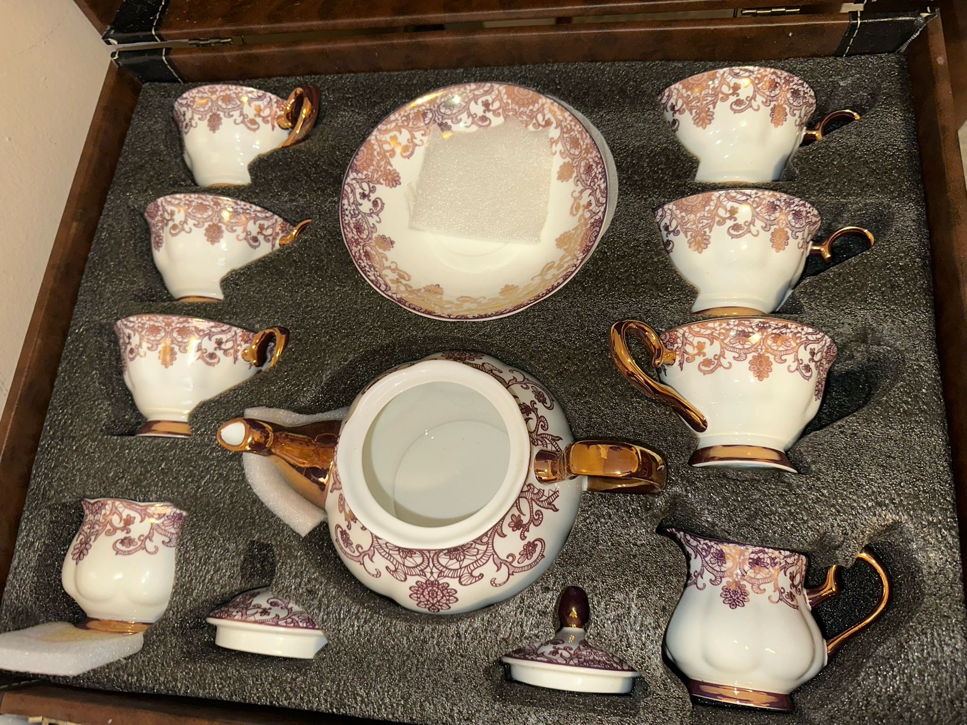 vintage-style Kilncraft ceramic tea set