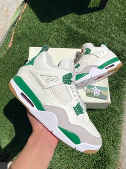 Jordan 4 SB