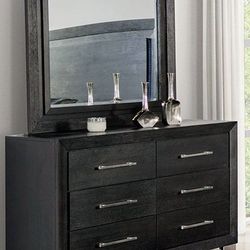 Like New Dresser With Mirror