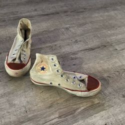 Converse White Men’s Sz 3 Women’s Sz 5