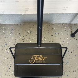 Black Fuller Brush Electrostatic Carpet & Floor Sweeper - 9" Cleaning Path - Lightweight MSRP $89