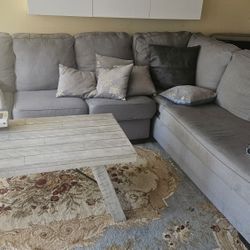 Sectional Sofa 