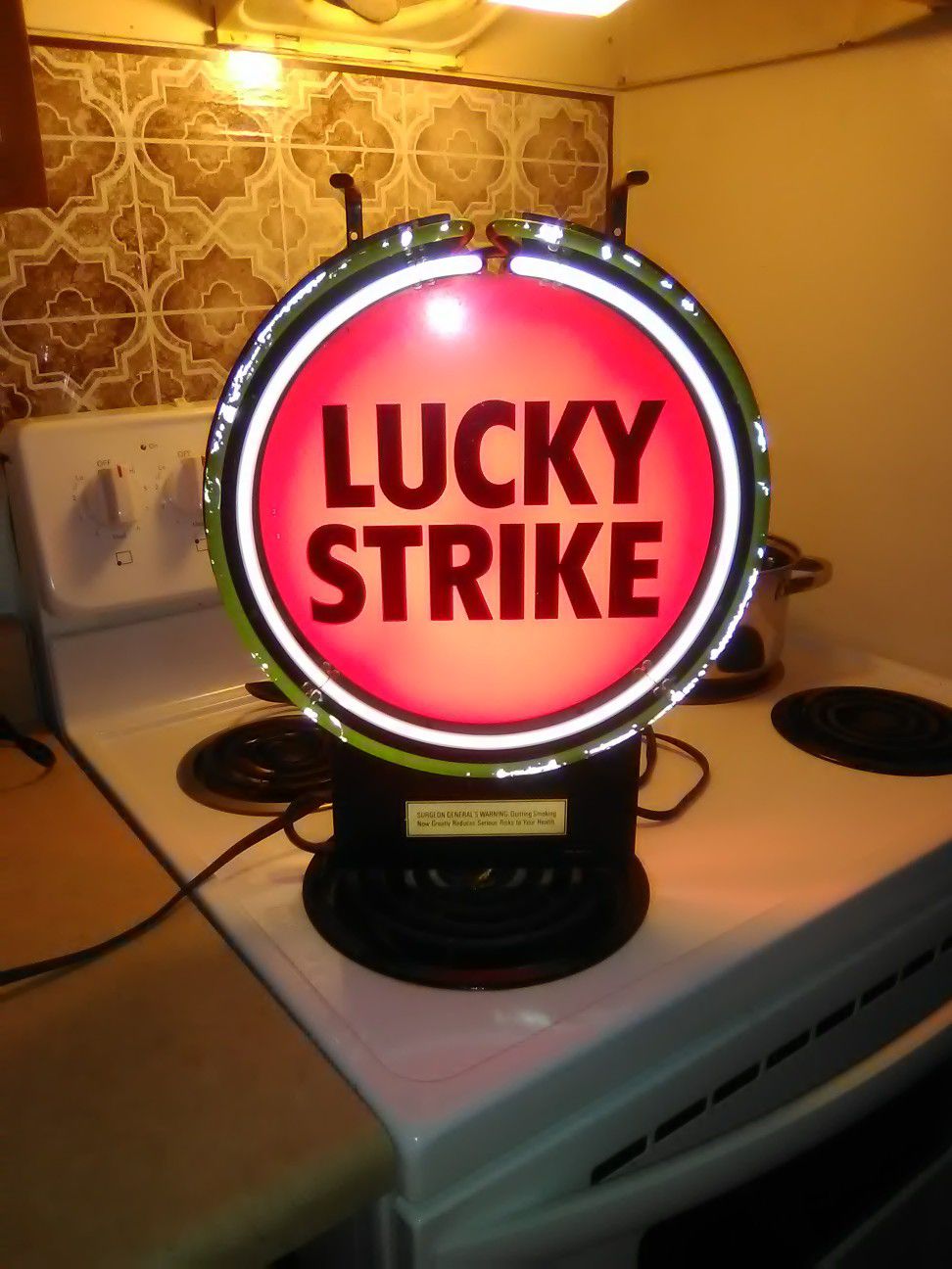 Lucky Strike Neon Light