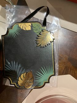 Leaf candy table sign