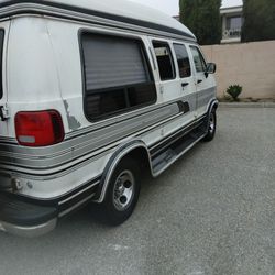 1996 Dodge Ram Van