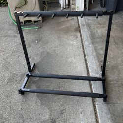 Guitar stand