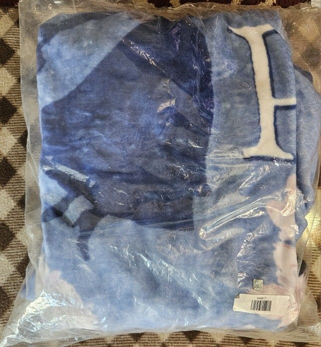 Mary poppins returns throw blanket