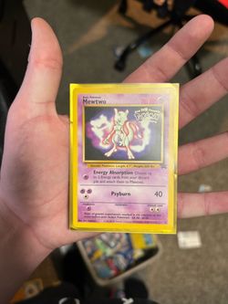 ALL THIS CARDS FOR 55$ IF YOU PICK THEM UP TODAY LMK ASAP
