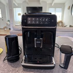 Philips 3200 Series Fully Automatic Espresso Machine, LatteGo Milk Frother + Extra Frother 
