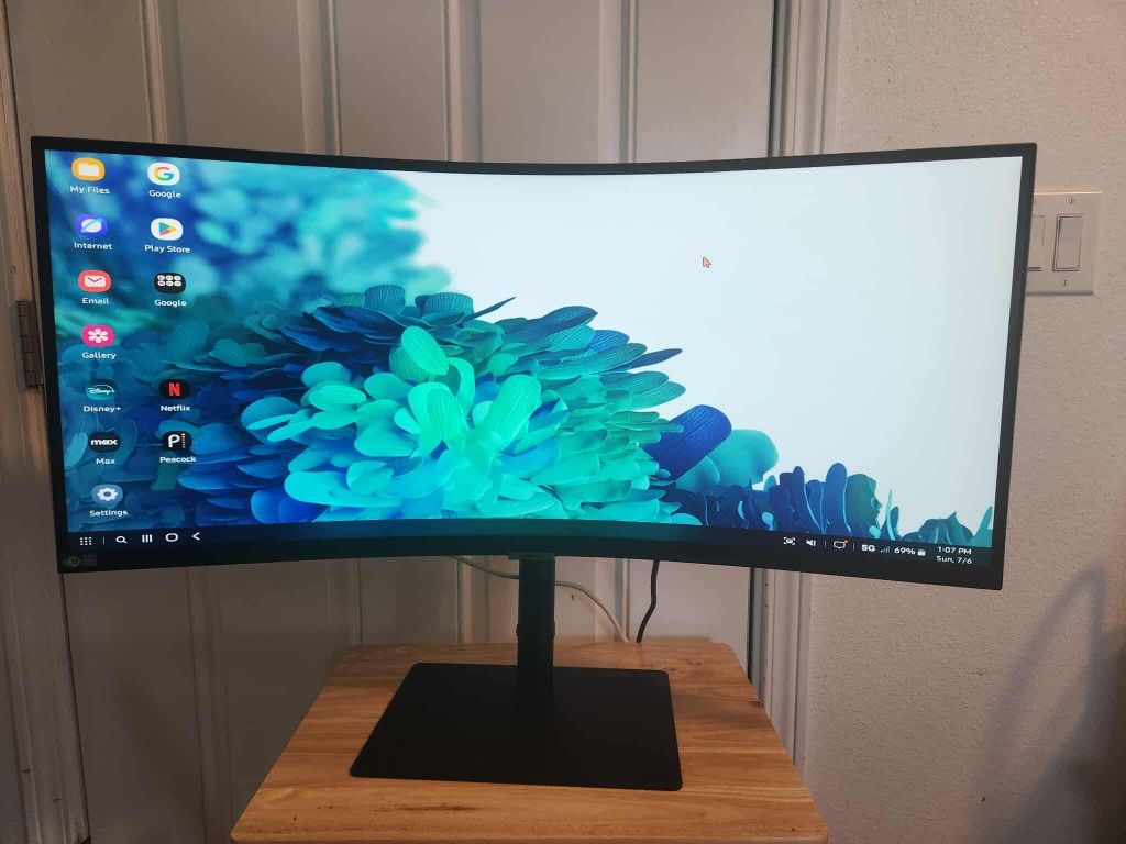 Samsung 34" Curved Monitor QHD Ultra Wide 1440p