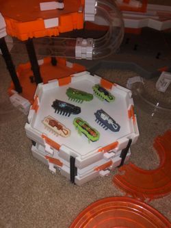 Hex bugs with 2 playset mazes